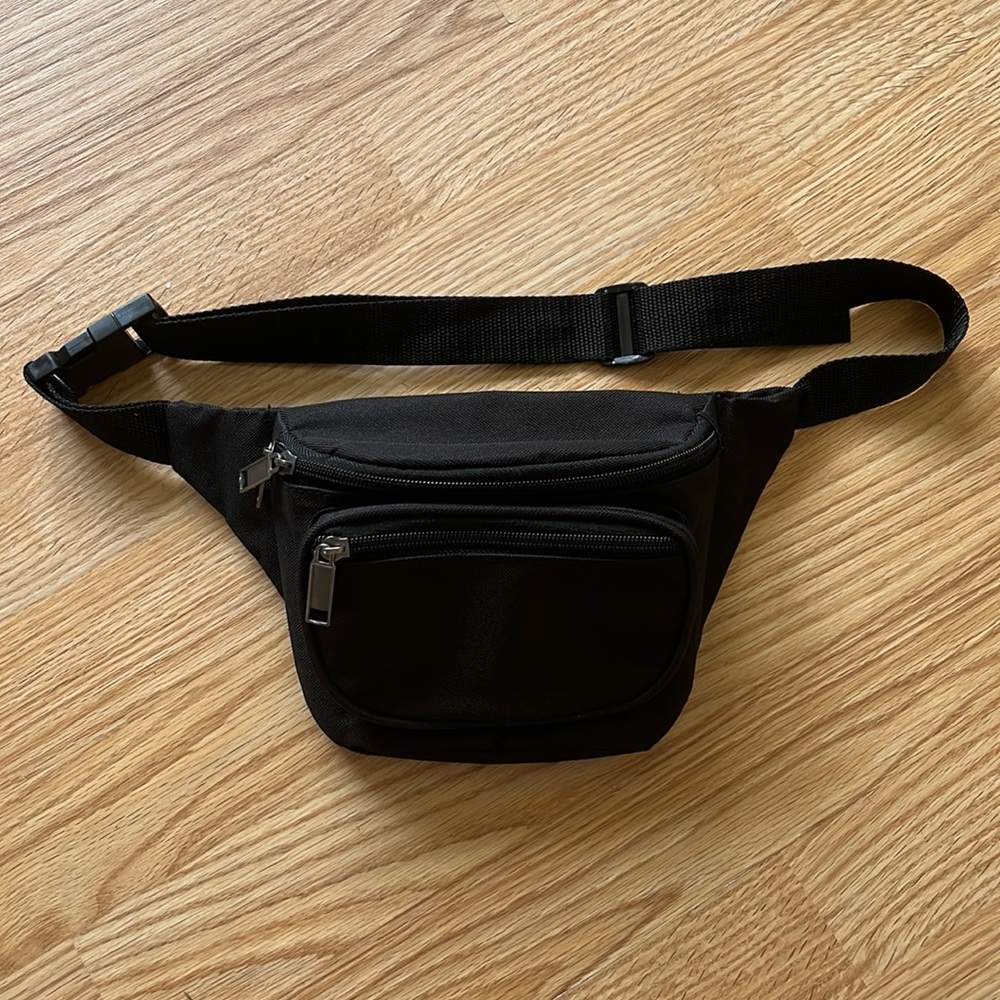 Black Fanny Pack